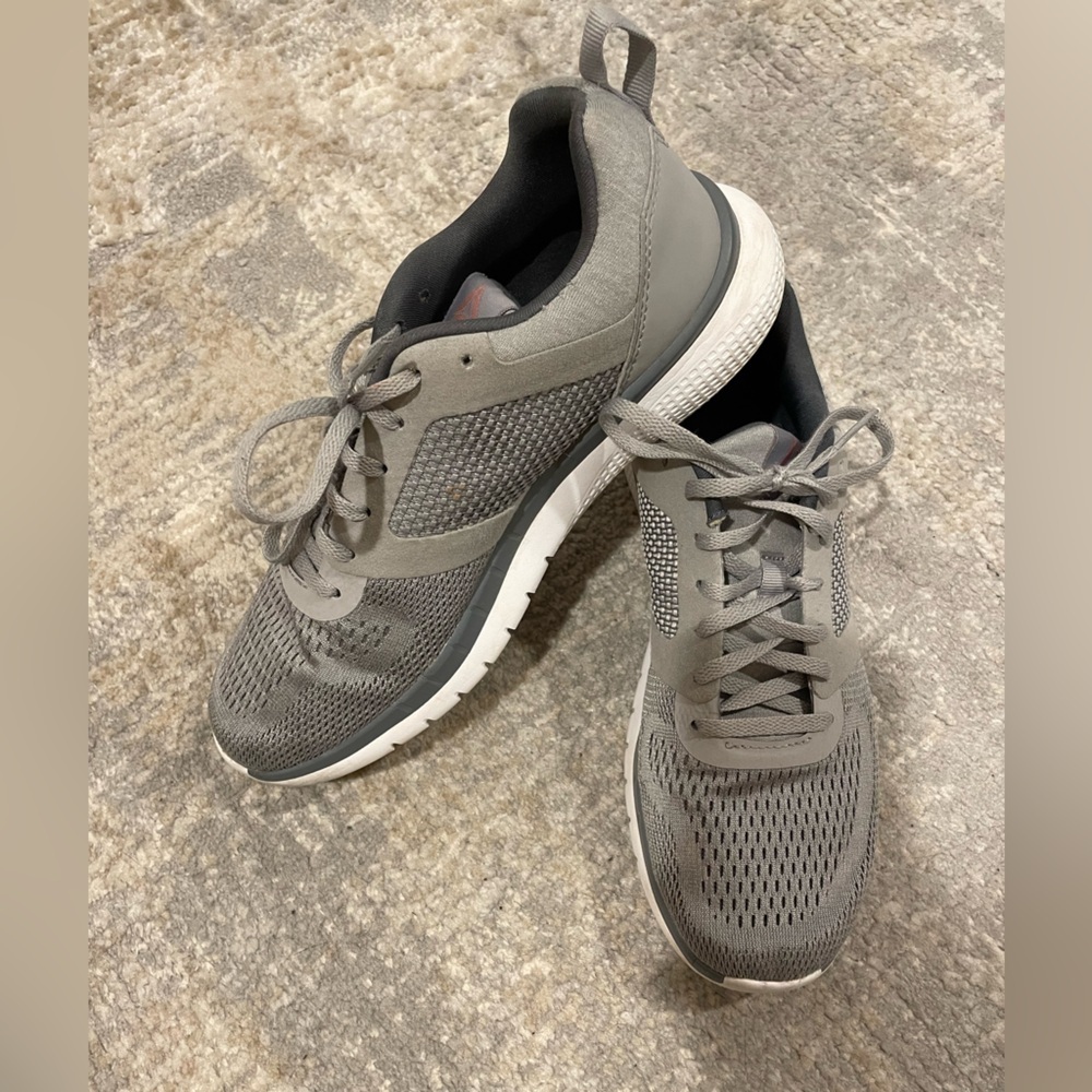 Reebok Women's PT Prime Runner Athletic Running Shoes, White/Grey Size 8.5